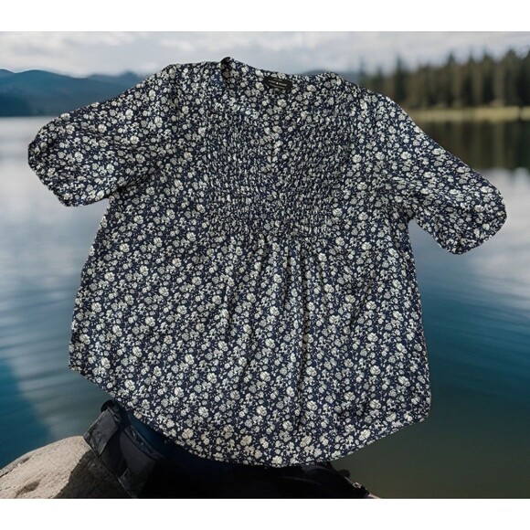Lucky Brand Women M Printed Embroidered Popover Pleated Chest Babydoll Cottage - Picture 1 of 5